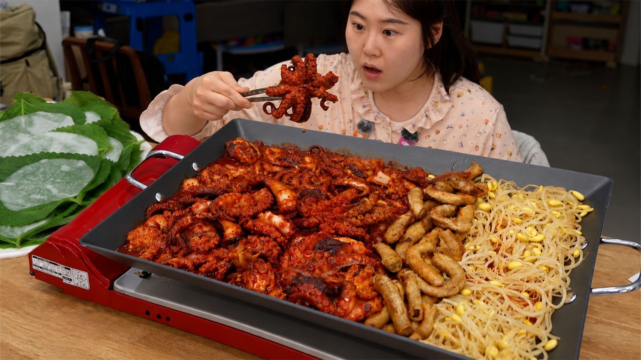 문어 같은 쭈꾸미로 만든 주꾸미볶음과 소곱창 구이 먹방 볶음밥까지 야무지게 먹방😋MUKBANG