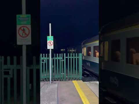 West coast railways 37668 37516 thrash out of Gloucester railway station on the Pwllheli to Cardiff