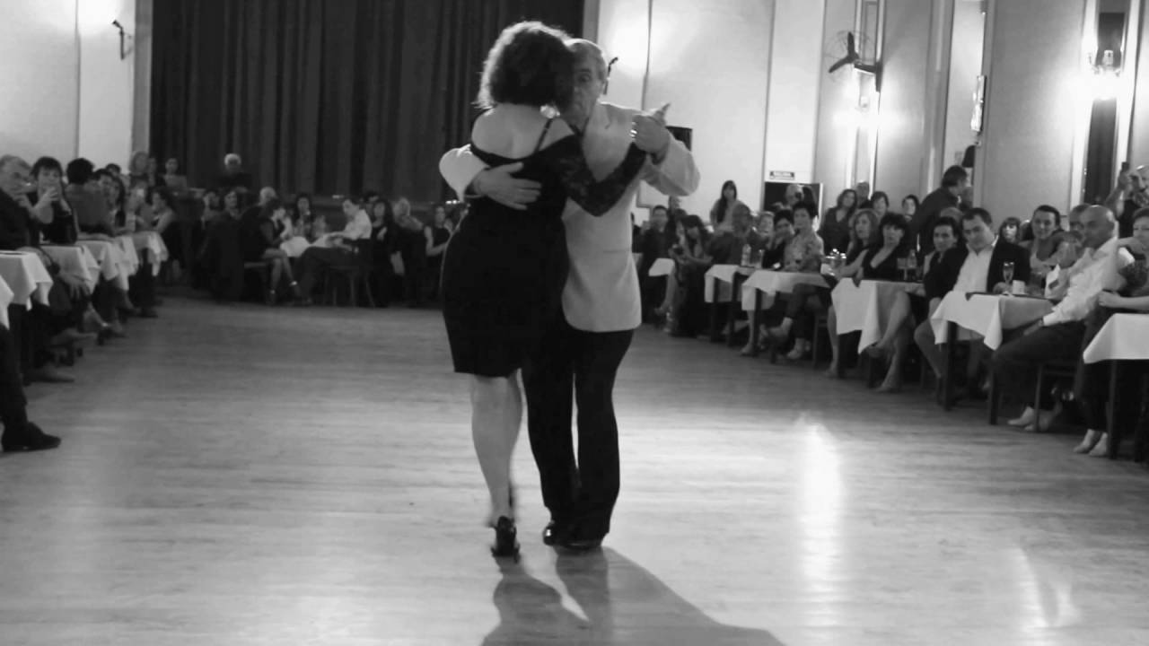Copia di Susana Miller y Raul "Pato" Capelli - Milonga de Gala - Milongueando 2016