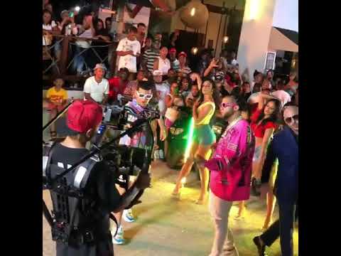 El alfa X Pitbull X Tito El Bambino Moviendo La cadera (Video oficial4k )Preview