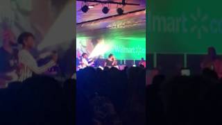 Tweet's daughter SheNice singing "Beautiful"