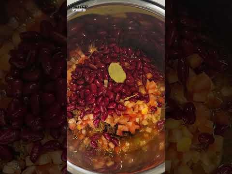 Fry-ghteningly Delicious Ben 10's Chili Fries!🤤 #shorts #ben10 #ben10omniverse #chilifries