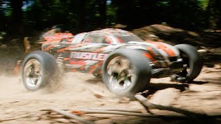 *USED - Rustler XL-5 Stadium Truck 2WD - video thumbnail 2