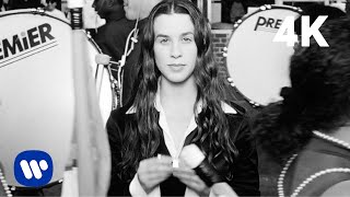 Songtext von Alanis Morissette - Hand in My Pocket Text Musik-video-Miniaturansicht