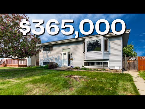 Tour This Charming Bi-Level Just Steps from West Edmonton Mall! | Edmonton Home Tour 2023