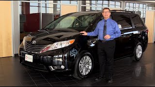 preview picture of video '2015 Toyota Sienna Review at Toyota Dealer Near Eau Claire'