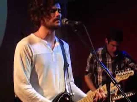 Kwoon - I Lived On The Moon (Live @ The Good Ship, London, 12/11/13)