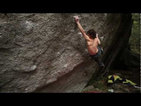 MELLOBLOCCO 2010 Official Video - The Passion