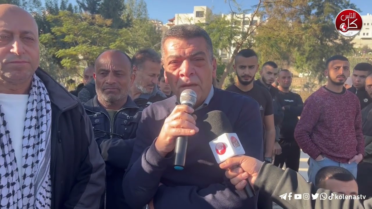 من وداع الشهيد الصحفي إبراهيم محاميد الى مثواه الاخير في مقبرة مخيم نور شمس