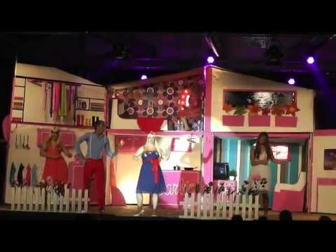 Proud 2 B Fout  Barby Girl HD @ SEN feest Neede