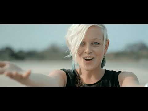 Makamua ft SaRaha - Tuongee  (Official Music Video)