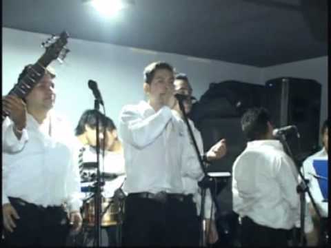 JHACO y su LUNA NUEVA 2015 - SE TE NOTA - MUÑECA - NO VALE LA PENA ( YO NO LLORO )