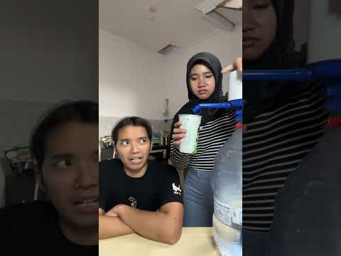 Gak mau di kasih tau kalau itu tutupnya belum di buka 😂 #shorts #fajarjroo