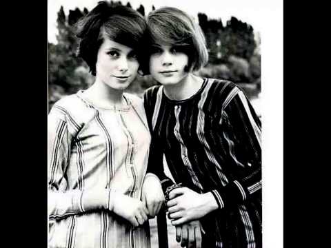 Bill Ryder Jones-Christina That's the Saddest thing/You're Getting like your sister