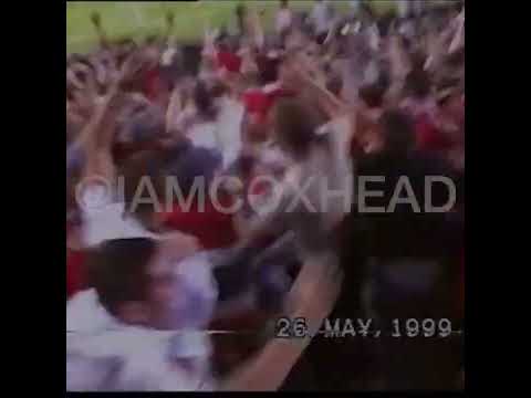 Fan view of Solskjaer's goal. Man Utd vs Bayern Munchen at the Camp Nou 26th May 1999.