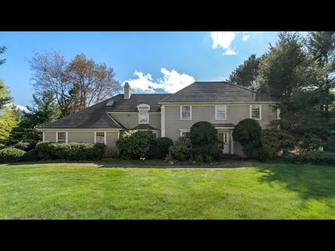 145 Buckskin Dr. Weston, MA 02493 | Mizner Team