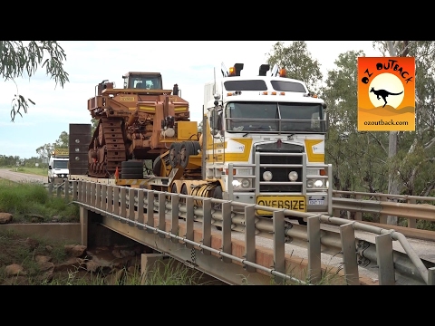 Extreme Trucks #3 - Monster Road Trains Oversize wide loads outback Australia, camhinoes ao extremo