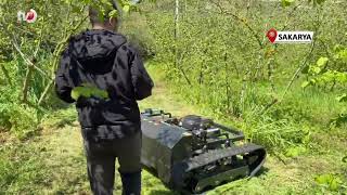 Günler Süren İşi 3 Saatte Bitiriyor, Çiftçi İse Hayretle İzliyor