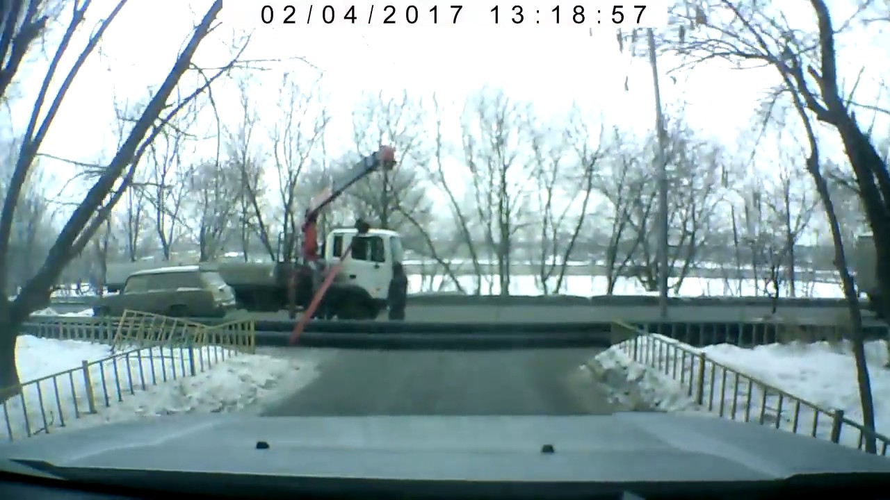 Оригинальный шлагбаум