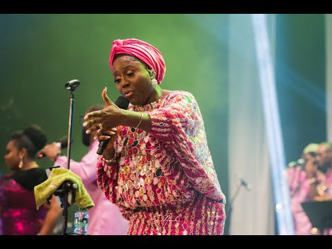 Diana Hamilton 'OLD SCHOOL MASHUP- LIVE IN LONDON 2022 ' Official Music Video