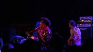 Noisettes - Every Now And Then @Trabendo Paris