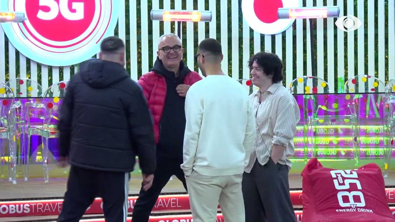 Imagjino të vijë një dron dhe…/ Luizi dhe Stenaldo hedhin batuta me njëri-tjetrin