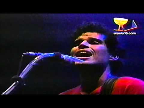 Me elevé - Pedro Suárez Vértiz - Lawn Tennis 2001