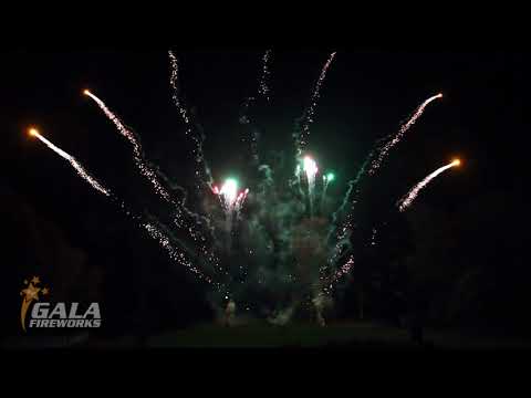 Wedding Fireworks at Chillingham Castle - Starship