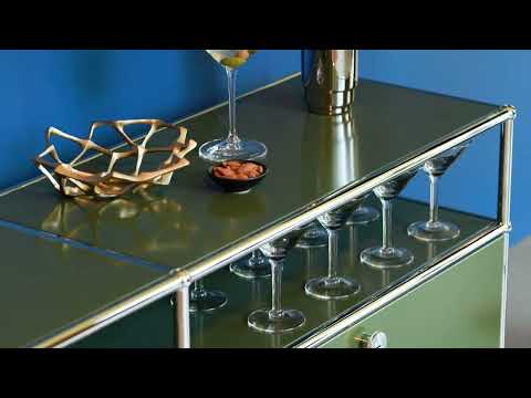 USM Haller | Special colour for the holidays: Olive green