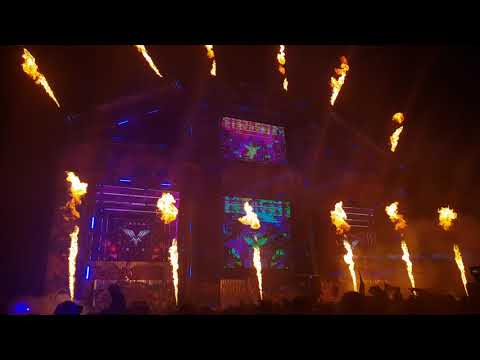 RADICAL REDEMPTION & YELLOW CLAW - 20.000 VOLTS en EDC Mexico 2019 Wasteland