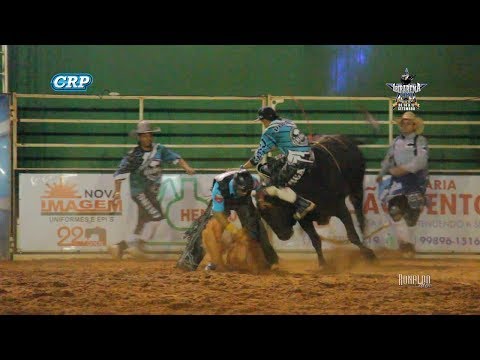 Ibirarema Rodeio Fest 2017 - MOMENTO GRINGA'S / QUINTA FEIRA