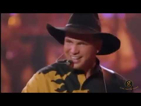 Garth Brooks - Standing Outside The Fire - Live in Texas 93