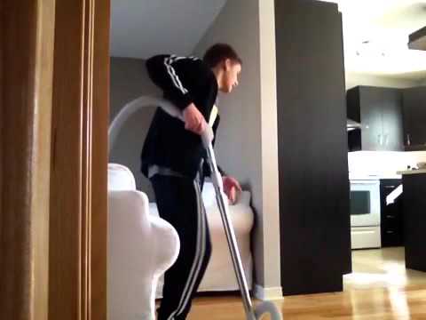Poppy vs aspirateur
