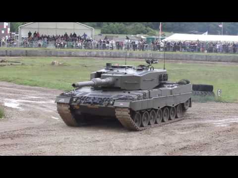 Leopard 2A4 Main Battle Tank - Modern Supertank - Tankfest 2016