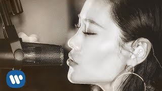 袁婭維Tia Ray - 问情 Love？(Official Music Video)