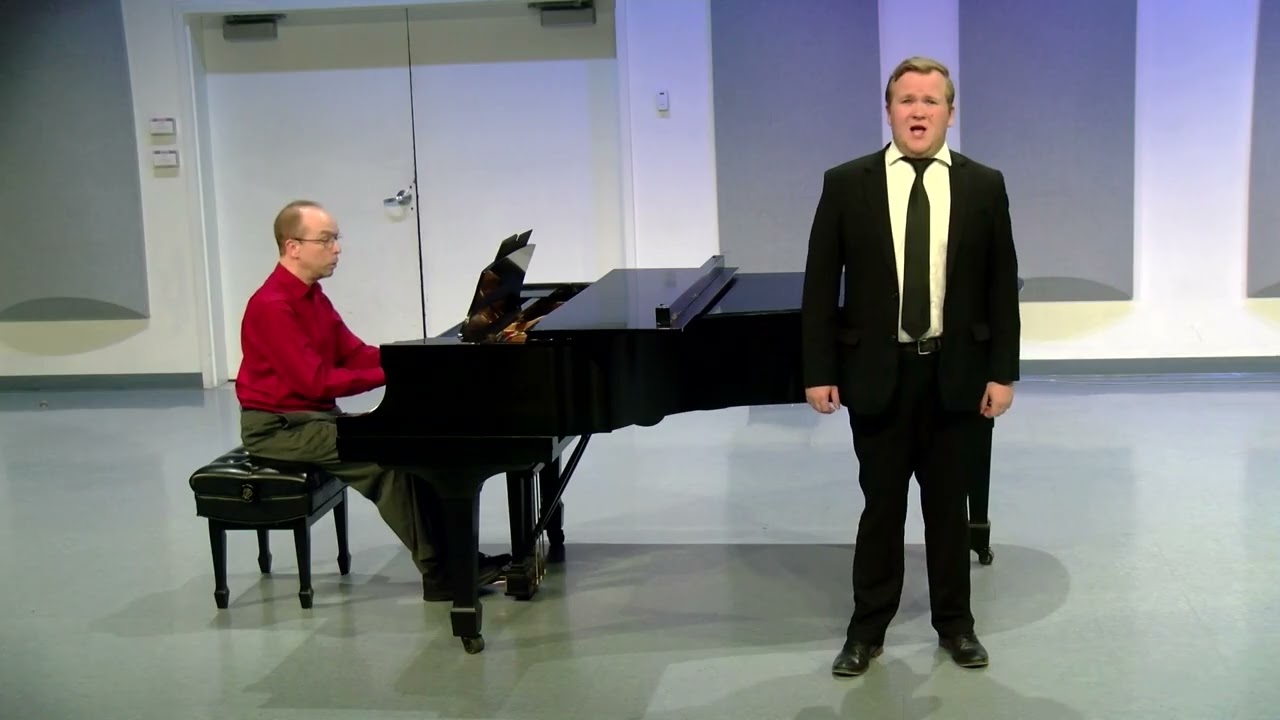 Promotional video thumbnail 2 for Classical Tenor, Matthew B