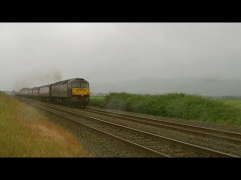 Prestatyn 28.6.2014 - WCRC 47851 47786 on 1Z55 North Wales Explorer from Ayr