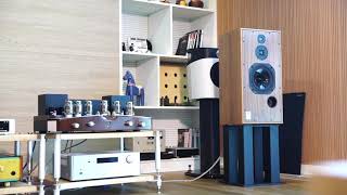 Unison Research Performance 고급스러운 원목의 질감과 메탈로 조합된 유니슨리서치 퍼포먼스 레퍼런슨 진공관 인티앰프