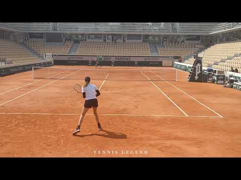 Garbine Muguruza Practice (Roland-Garros 2019 - Court level view)