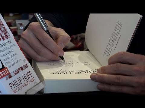 Start Boekenweek 2022: Philip Huff bij Libris Venstra