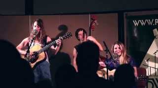 For The Sake Of My Heart - Della Mae