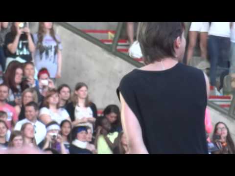 Where Do Broken Hearts Go - One Direction live @ Brussels 13/06/2015