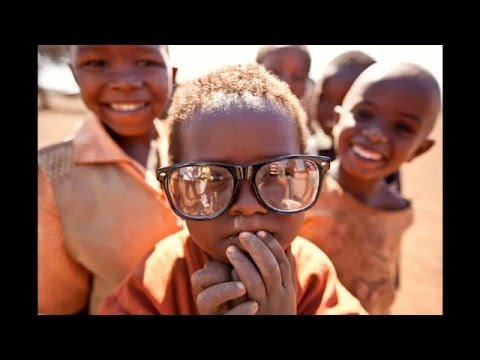 Varda Arts - HAPA KAZI TU