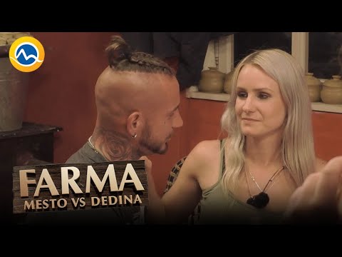 FARMA - Roztúženému Matúšovi to konečne vyšlo: Vášnivé bozky s Katkou!