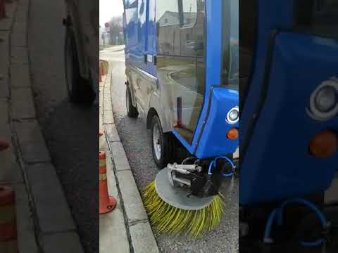 Sokak Süpürme Makinası / electric street sweeper