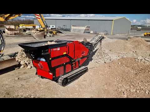 Concasseur à mâchoires de 12 tonnes - 7000 Plus RED RHINO_7