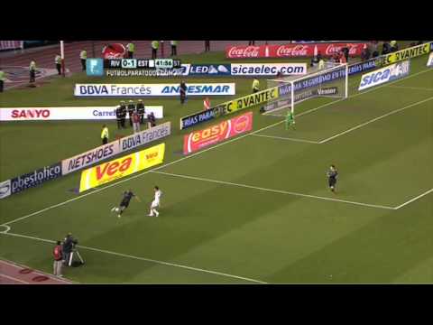 Barovero le dio vida a River. River 0 - Estudiantes LP 1. Fecha 14. FPT.