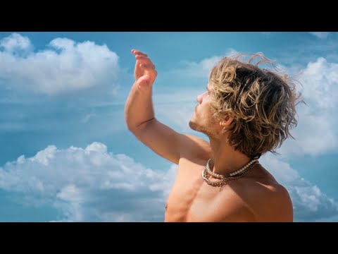 Video thumbnail for Surfer