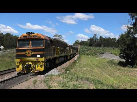 XRN 027 + XRN 014 + XRN 011 works a down empty coalie through Greta 22/2/21.