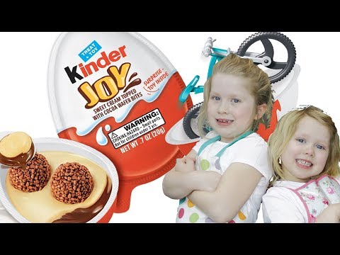 Kinder Surprise Joy Opening with Darcy and Georgiana World